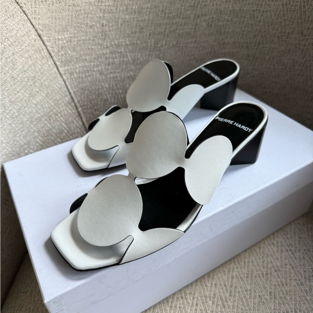 Pierre Hardy Women's Bulles Black and White Sandals - Picture 2 of 7